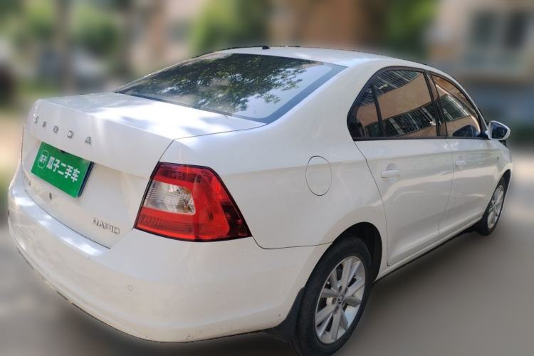 Used Skoda Rapid 2016 1.6L Automatic Chuanxing Edition Rear Right 45 Deg