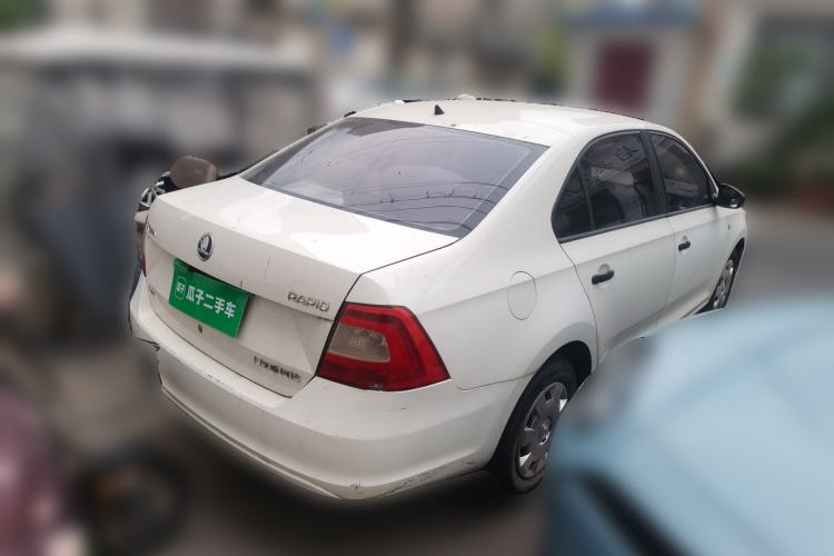 Used Skoda Rapid 2016 1.6L Manual Front-Wheel-Drive Version Rear Right 45 Deg