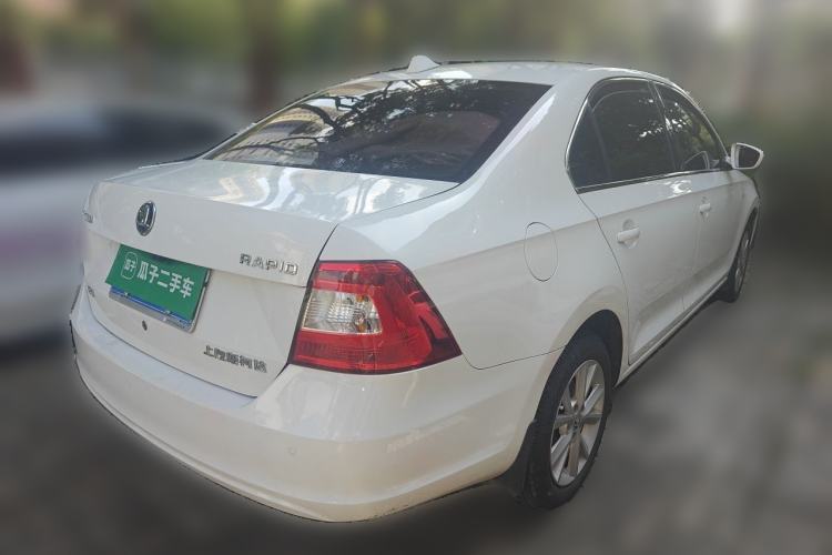 Used Skoda Rapid 2016 1.6L Automatic Chuanxing Edition Rear Right 45 Deg