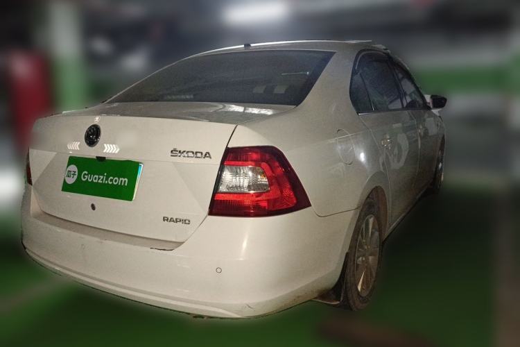 Used Skoda Rapid 2016 1.6L Automatic Chuanxing Edition Rear Right 45 Deg