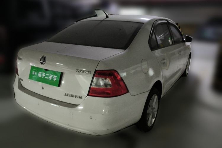Used Skoda Rapid 2016 1.6L Automatic Chuanxing Edition Rear Right 45 Deg