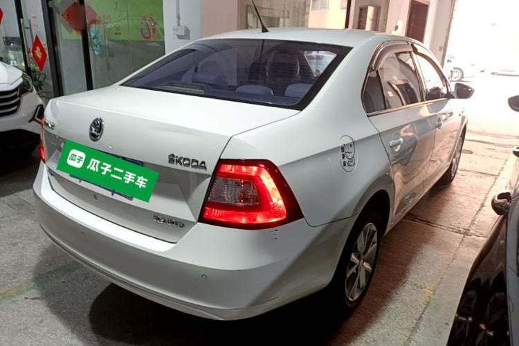 Used Skoda Rapid 2016 1.6L Automatic Chuanxing Edition Rear Right 45 Deg