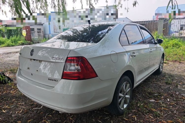 Used Skoda Rapid 2016 1.6L Manual Trend Edition Rear Right 45 Deg