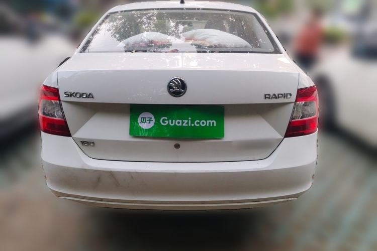 Used Skoda Rapid 2016 1.6L Automatic Front-Wheel Drive Model Rear