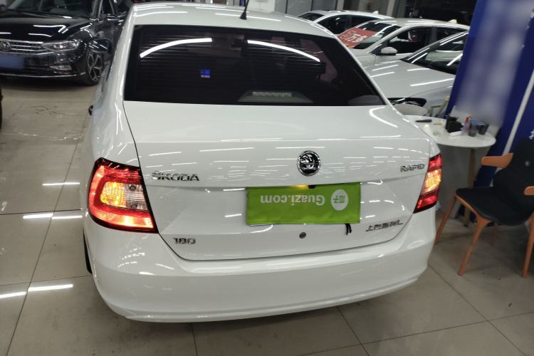 Used Skoda Rapid 2016 1.6L Automatic Front-Wheel Drive Model Rear