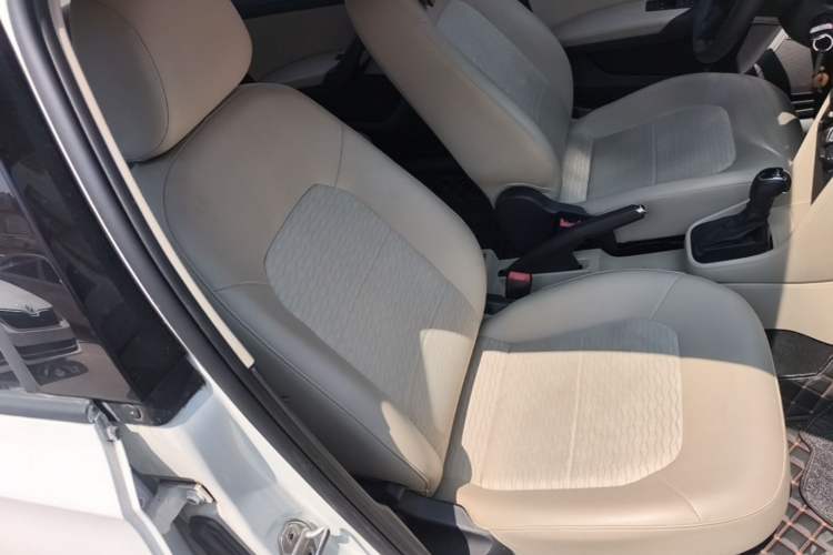Used Skoda Rapid 2016 1.6L Automatic Chuanxing Edition Right Front Seat