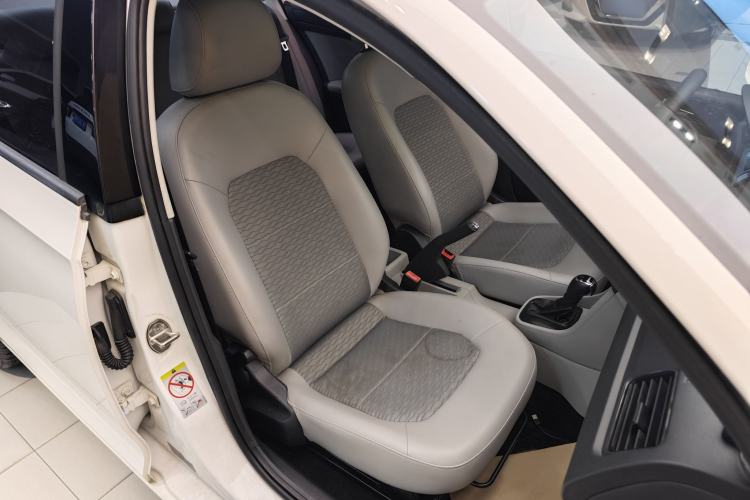 Used Skoda Rapid 2016 1.6L Automatic Chuanxing Edition Right Front Seat