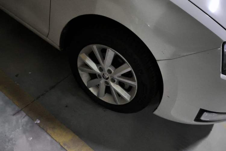 Used Skoda Rapid 2016 1.6L Automatic Chuanxing Edition Right Front Wheel Hub