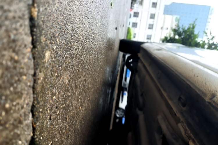 Used Skoda Rapid 2016 1.6L Manual Front-Wheel-Drive Version Right Side Sill