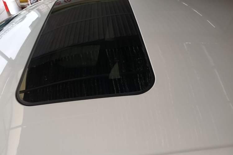 Used Skoda Rapid 2016 1.6L Automatic Chuanxing Edition Roof