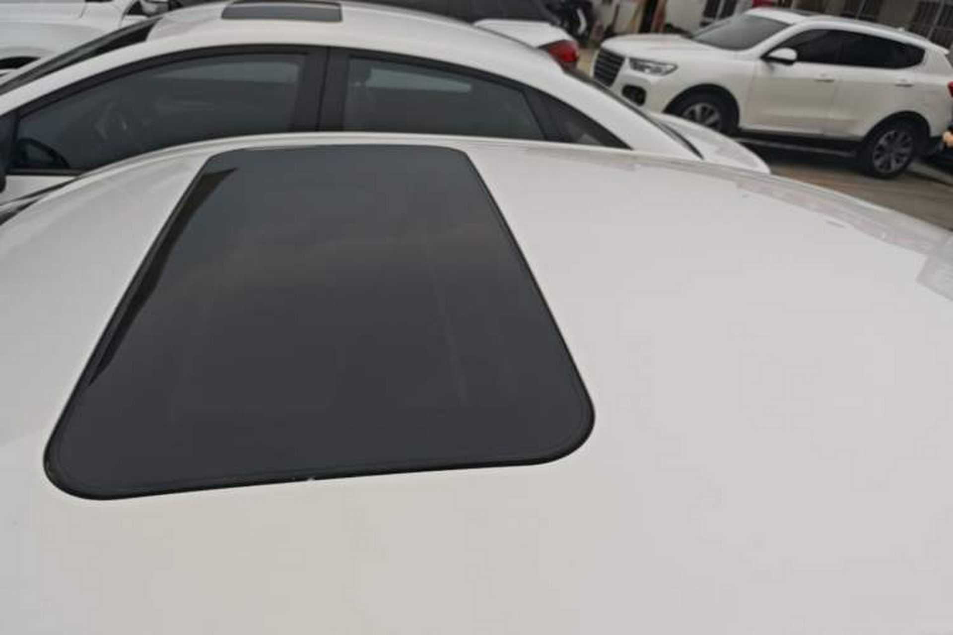Used Skoda Rapid 2016 1.6L Automatic Chuanxing Edition Roof