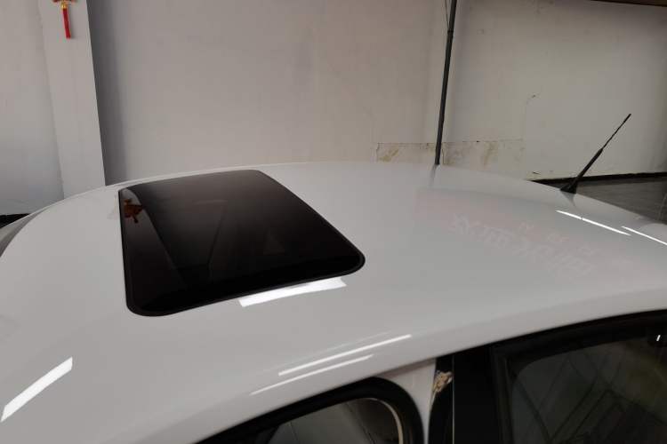 Used Skoda Rapid 2016 1.6L Manual Trend Edition Roof