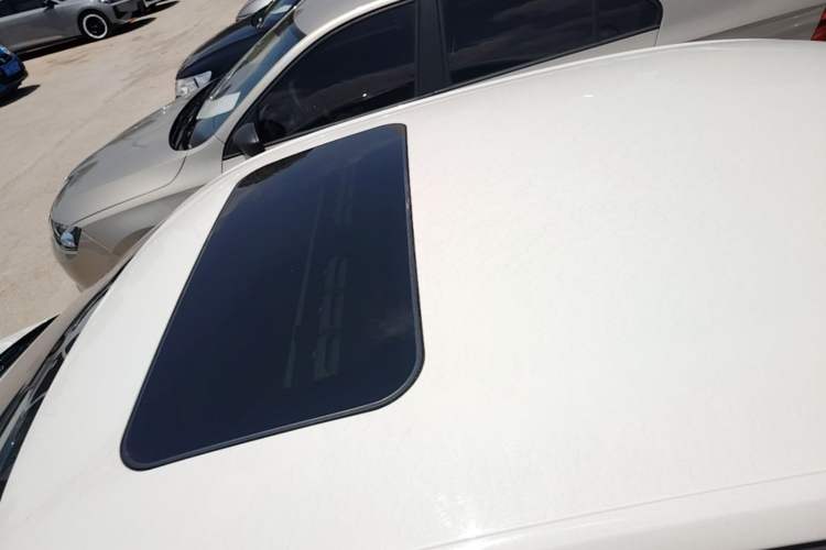 Used Skoda Rapid 2016 1.4L Manual Trend Edition Roof