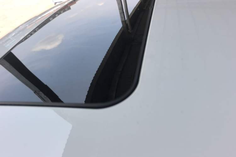 Used Skoda Rapid 2016 1.6L Automatic Chuanxing Edition Roof