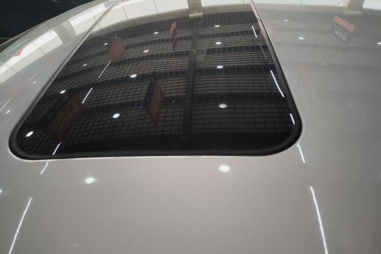 Used Skoda Rapid 2016 1.6L Automatic Chuanxing Edition Roof