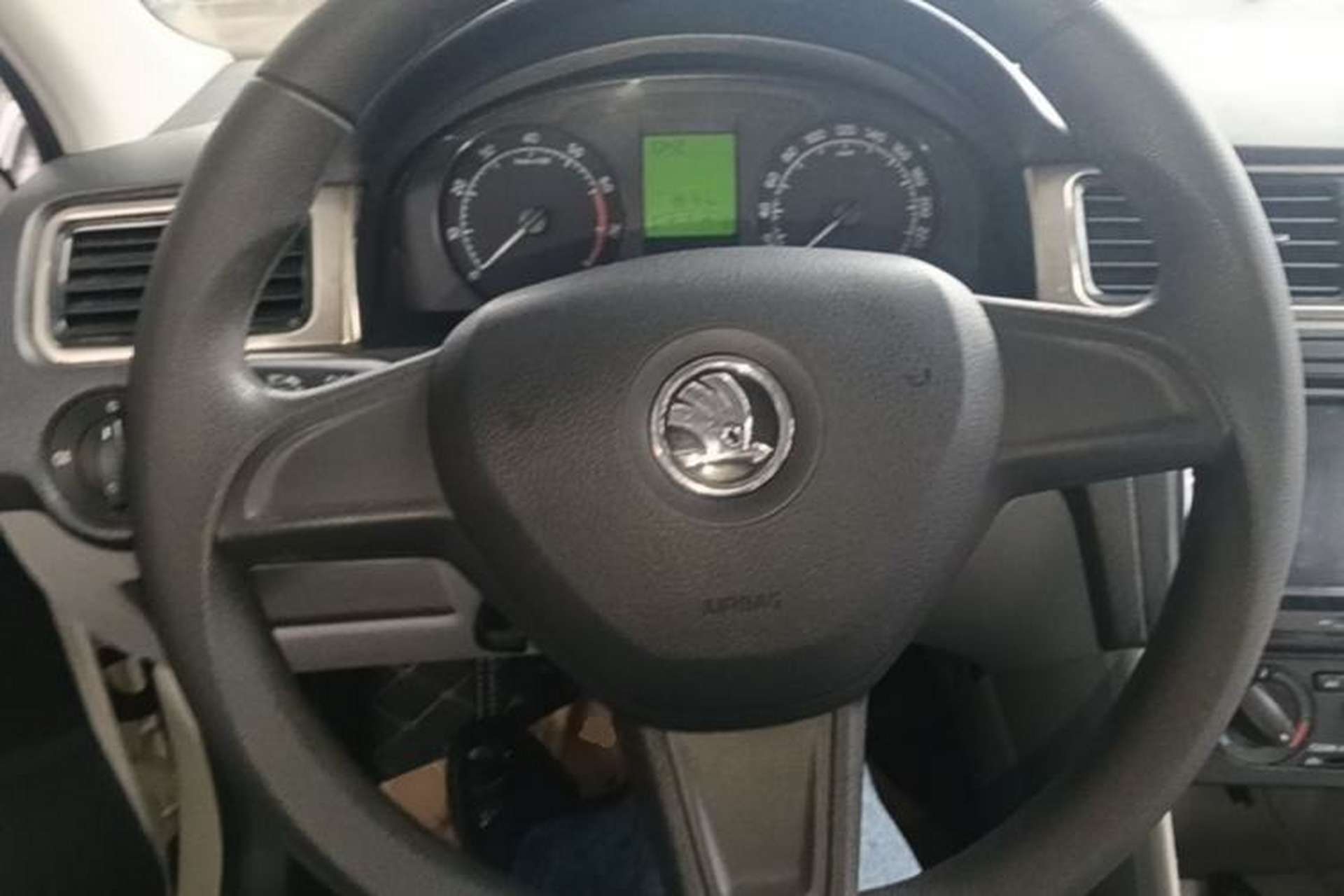 Used Skoda Rapid 2016 1.4L Manual Front-Wheel Drive Model Steering Wheel