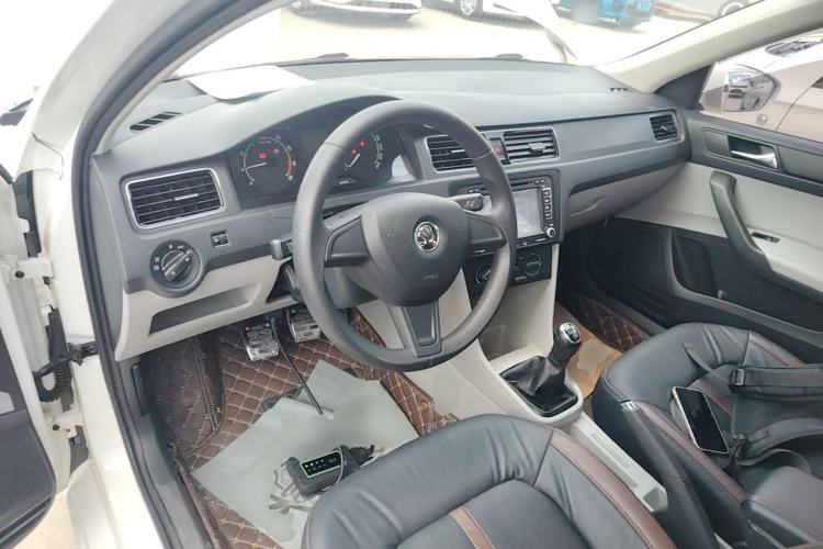 Used Skoda Rapid 2016 1.4L Manual Trend Edition Steering Wheel