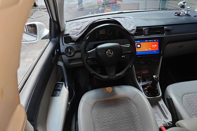 Used Skoda Rapid 2016 1.6L Manual Trend Edition Steering Wheel