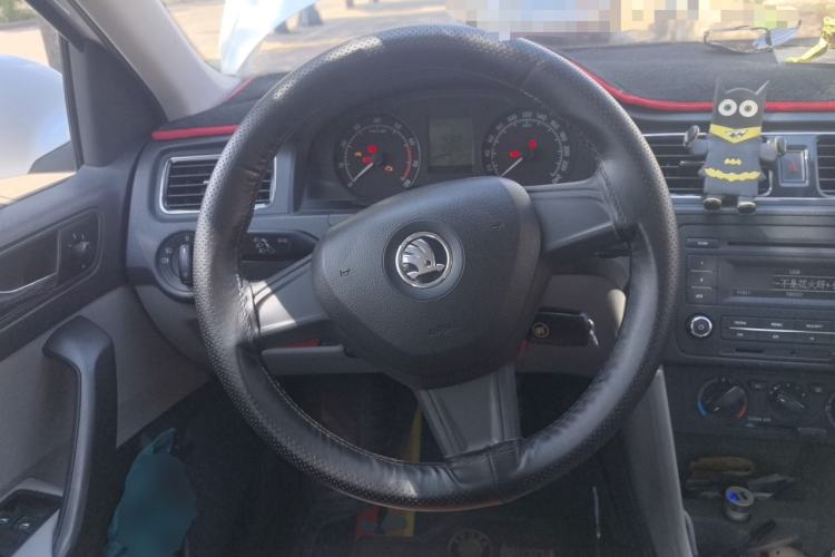 Used Skoda Rapid 2016 1.6L Manual Trend Edition Steering Wheel