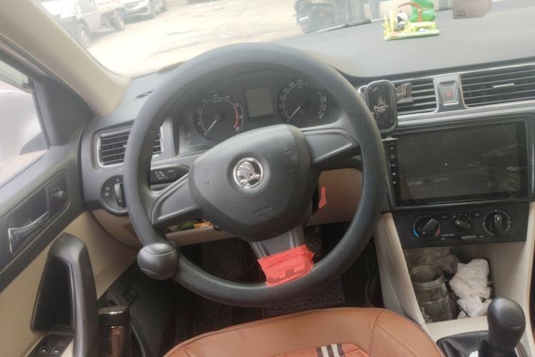 Used Skoda Rapid 2016 1.4L Manual Trend Edition Steering Wheel