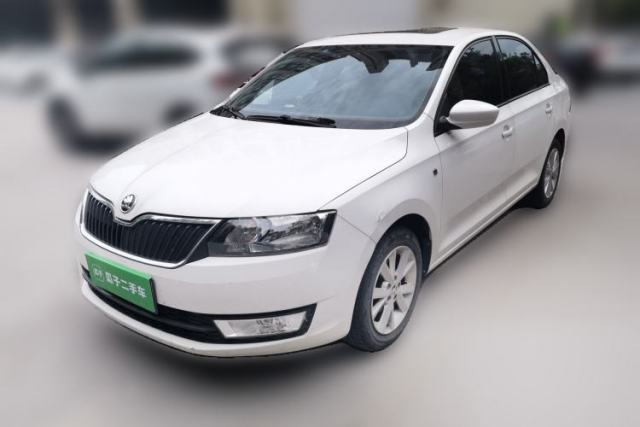 Ojetý Skoda Rapid 2016 1.6L Automatic Chuanxing Edition
