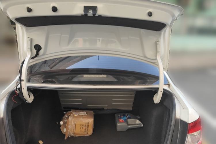 Used Skoda Rapid 2016 1.6L Automatic Chuanxing Edition Trunk