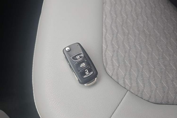 Used Skoda Rapid 2016 1.6L Automatic Chuanxing Edition Vehicle Key