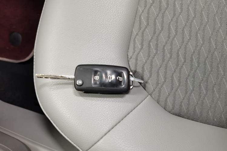 Used Skoda Rapid 2016 1.6L Manual Trend Edition Vehicle Key