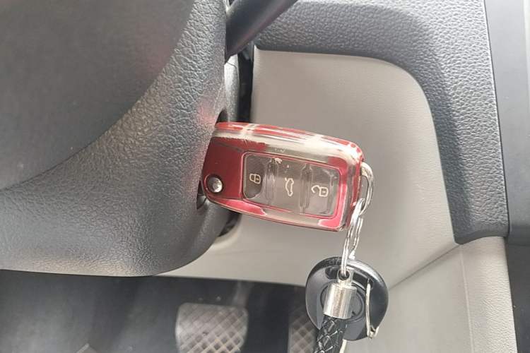 Used Skoda Rapid 2016 1.6L Automatic Chuanxing Edition Vehicle Key