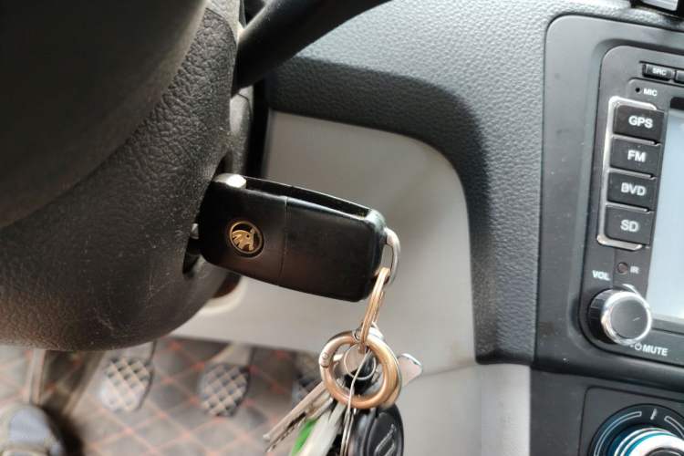 Used Skoda Rapid 2016 1.6L Manual Front-Wheel-Drive Version Vehicle Key