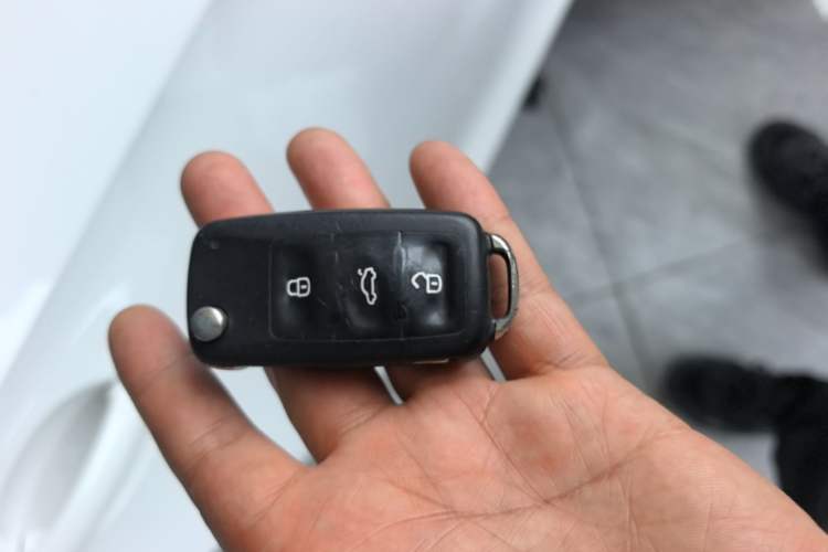 Used Skoda Rapid 2016 1.6L Automatic Chuanxing Edition Vehicle Key