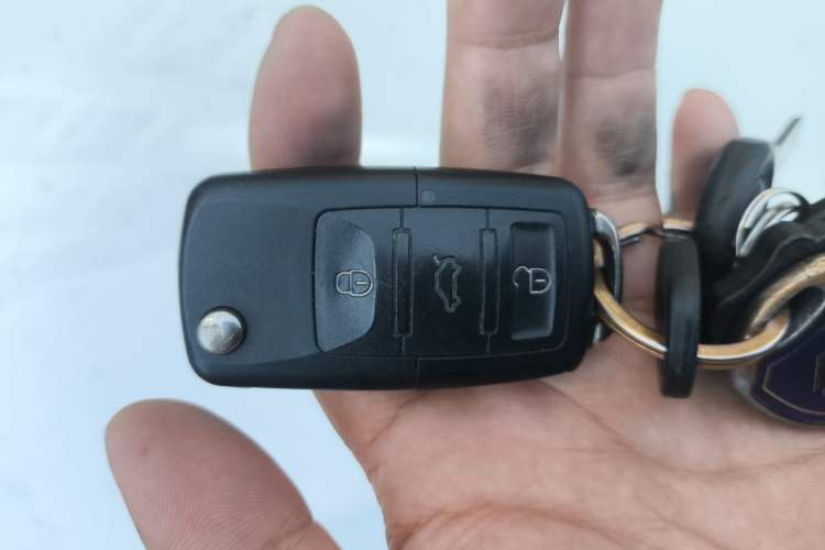 Used Skoda Rapid 2016 1.6L Manual Trend Edition Vehicle Key