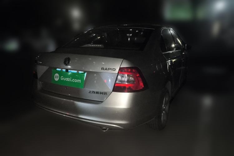 Used Skoda Rapid 2016 1.6L Automatic Chuanxing Edition Exterior 5