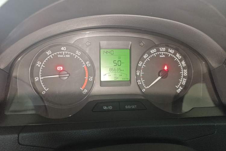 Used Skoda Rapid 2016 1.6L Manual Trend Edition Instrument Cluster