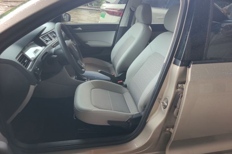 Used Skoda Rapid 2016 1.6L Automatic Chuanxing Edition Left Front Seat