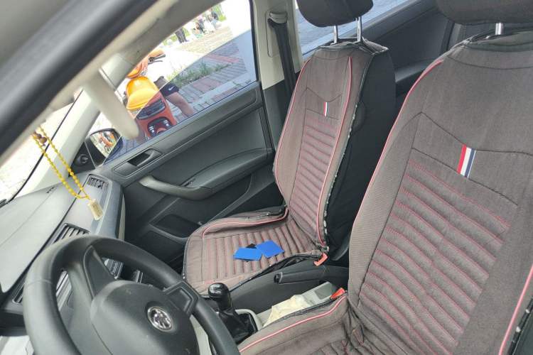 Used Skoda Rapid 2016 1.4L Manual Front-Wheel Drive Model Left Front Seat