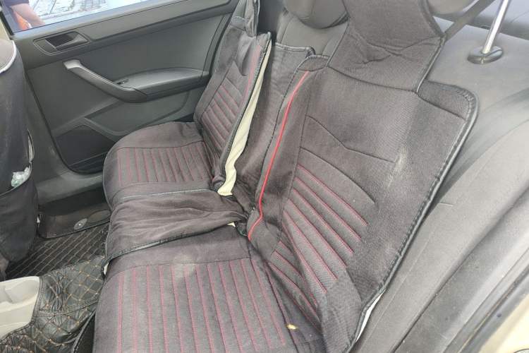 Used Skoda Rapid 2016 1.4L Manual Front-Wheel Drive Model Left Rear Seat
