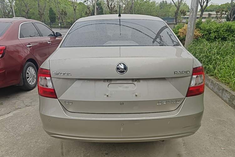 Used Skoda Rapid 2016 1.6L Automatic Chuanxing Edition Rear