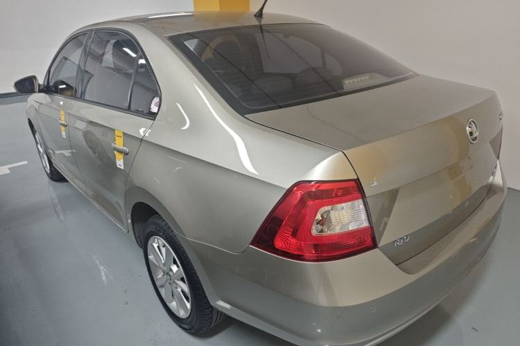 Used Skoda Rapid 2016 1.6L Manual Trend Edition Rear Left 45 Deg