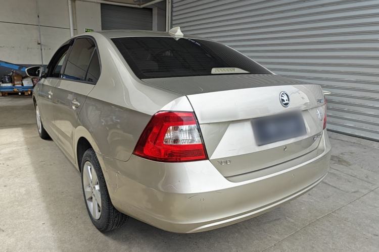 Used Skoda Rapid 2016 1.6L Automatic Chuanxing Edition Rear Left 45 Deg