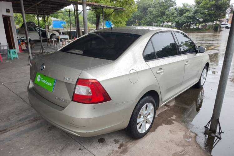 Used Skoda Rapid 2016 1.6L Automatic Chuanxing Edition Rear Right 45 Deg