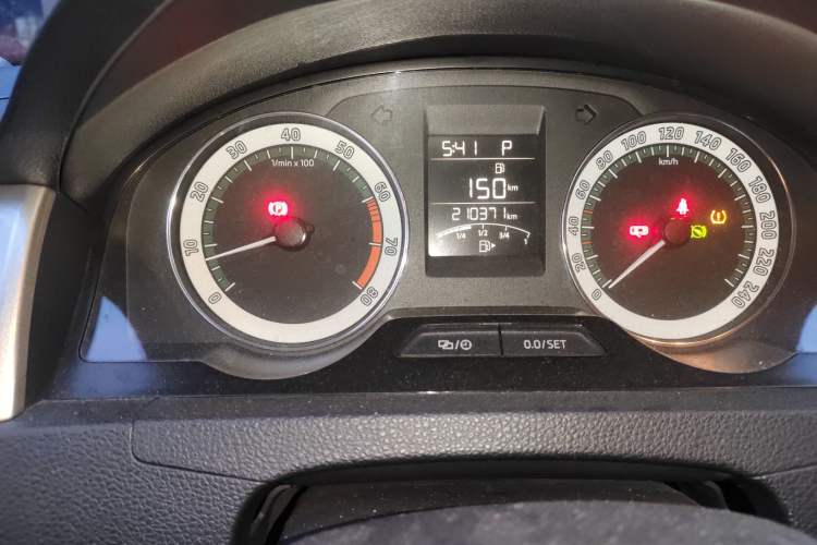 Used Skoda Rapid 2018 1.6L Automatic Comfort Edition Odometer Close Up