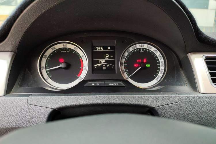 Used Skoda Rapid 2018 1.6L Automatic Comfort Edition Instrument Cluster