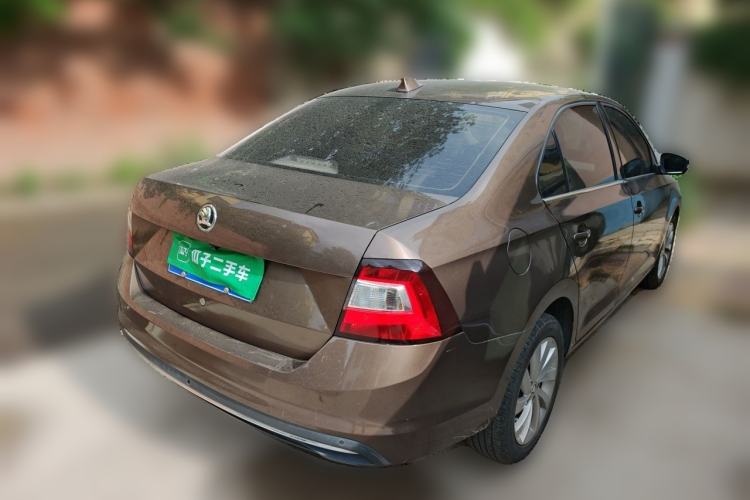 Used Skoda Rapid 2018 1.6L Automatic Comfort Edition Rear Right 45 Deg