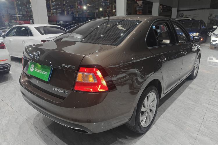 Used Skoda Rapid 2018 1.6L Automatic Comfort Edition Rear Right 45 Deg