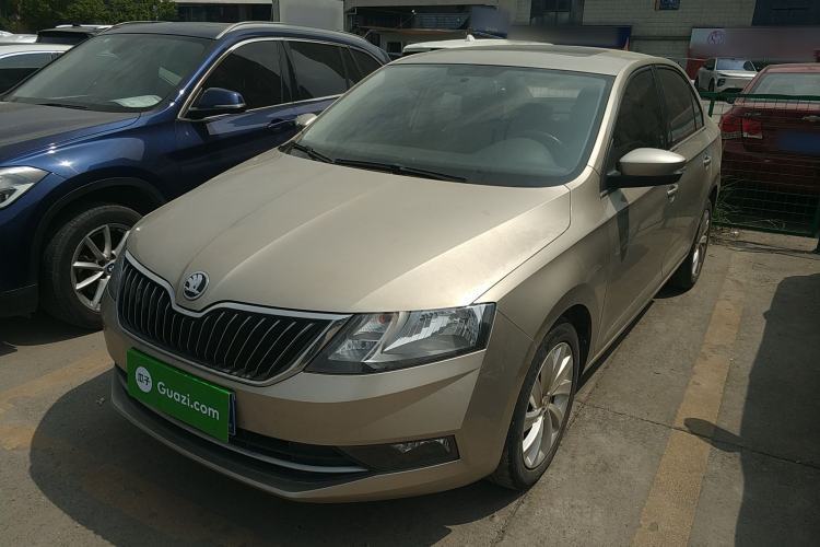 Used Skoda Rapid 2018 1.6L Automatic Comfort Edition Guazi used car, China used car export, Used car for sale, Used cars, Cheapest cars for sale