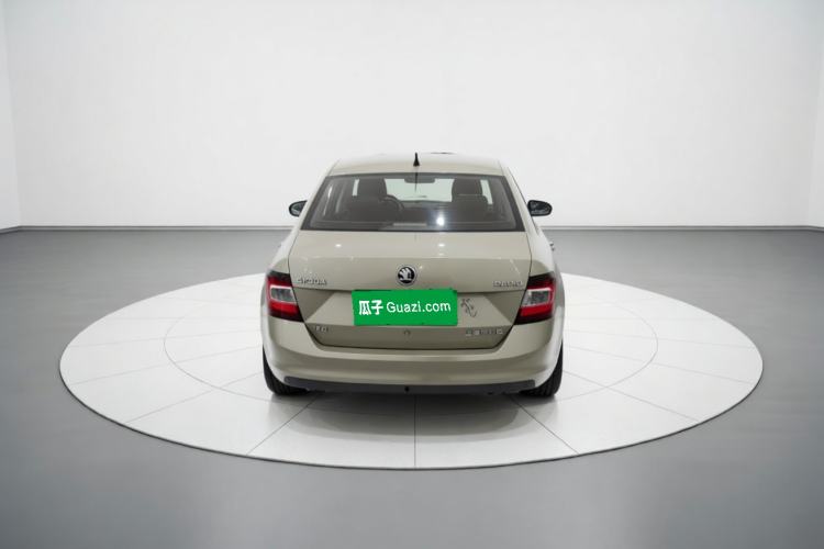 Used Skoda Rapid 2018 1.6L Automatic Comfort Edition Exterior 4