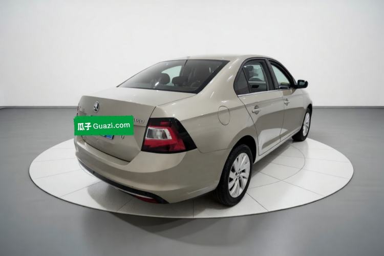 Used Skoda Rapid 2018 1.6L Automatic Comfort Edition Exterior 5