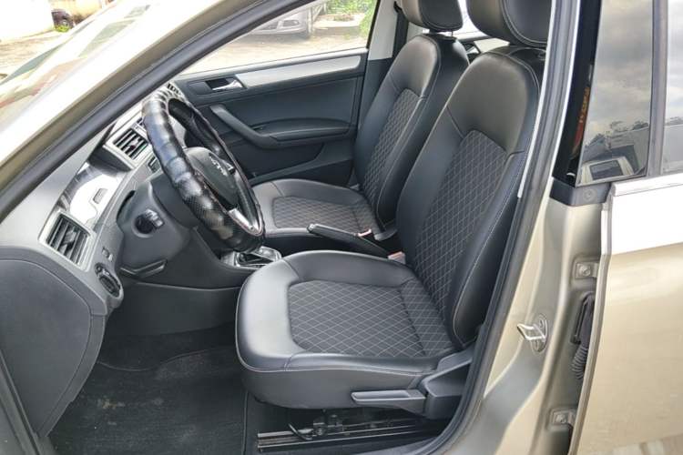 Used Skoda Rapid 2018 1.6L Automatic Comfort Edition Left Front Seat