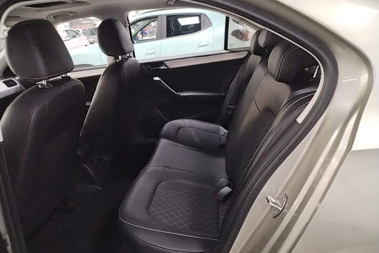 Used Skoda Rapid 2018 1.6L Automatic Comfort Edition Left Rear Seat